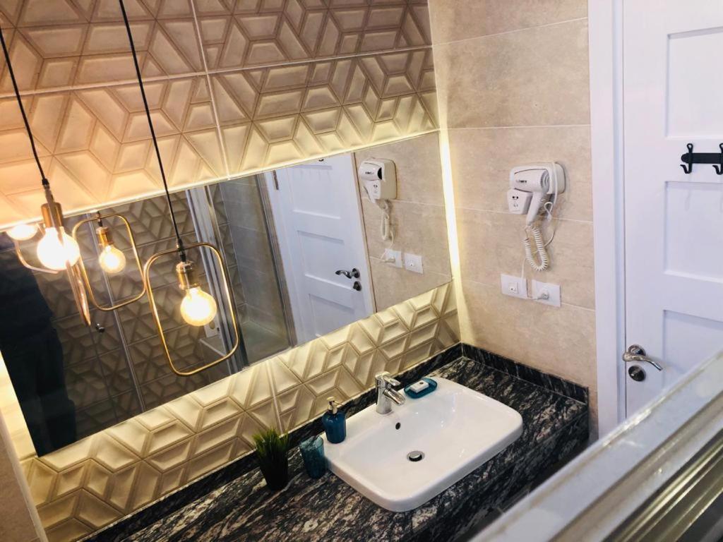 Sodic Westown Residence1-Near Elnada Hospital 'Izbat Yusif Barradah Bagian luar foto